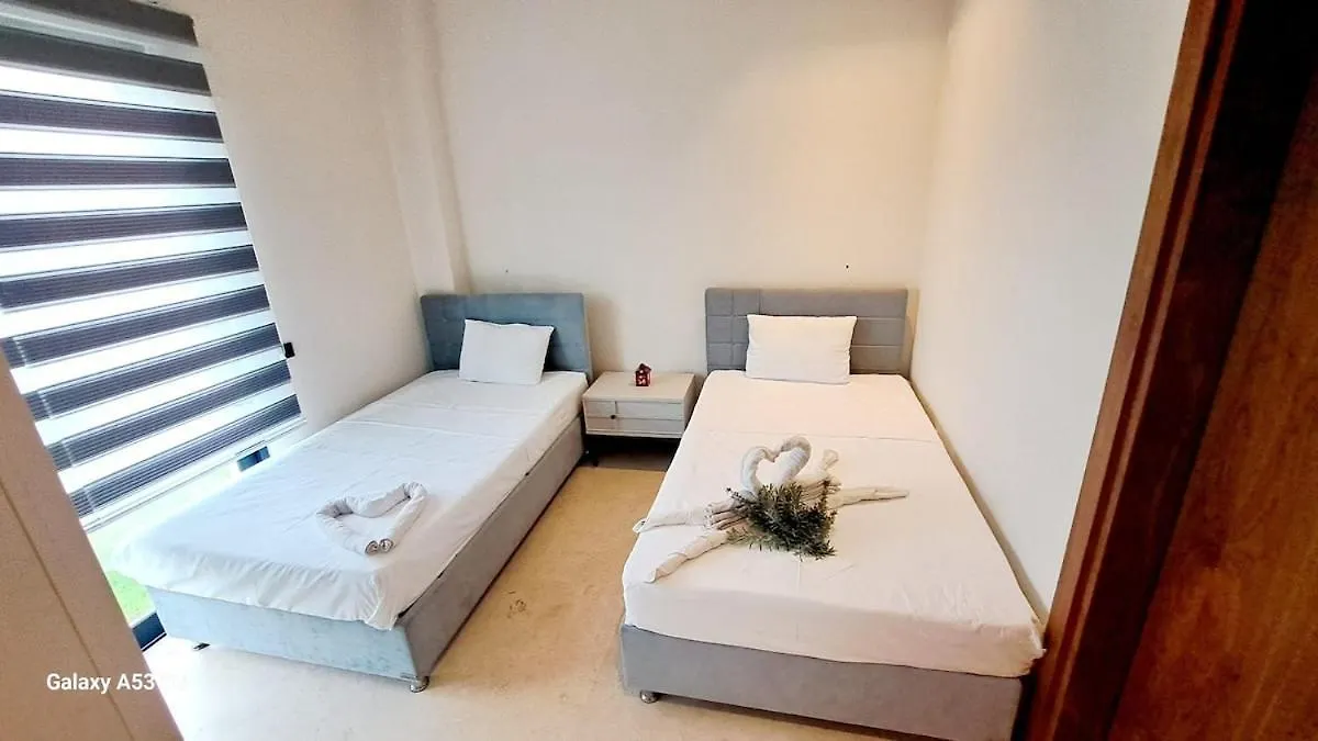 Oezel Havuzlu Tas Villa 博德鲁姆